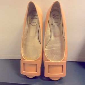 Roger Vivier Balet Flats